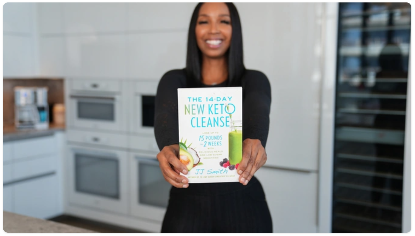 How JJ Smith Re-Wrote the Book on Keto by Putting Her Audience First